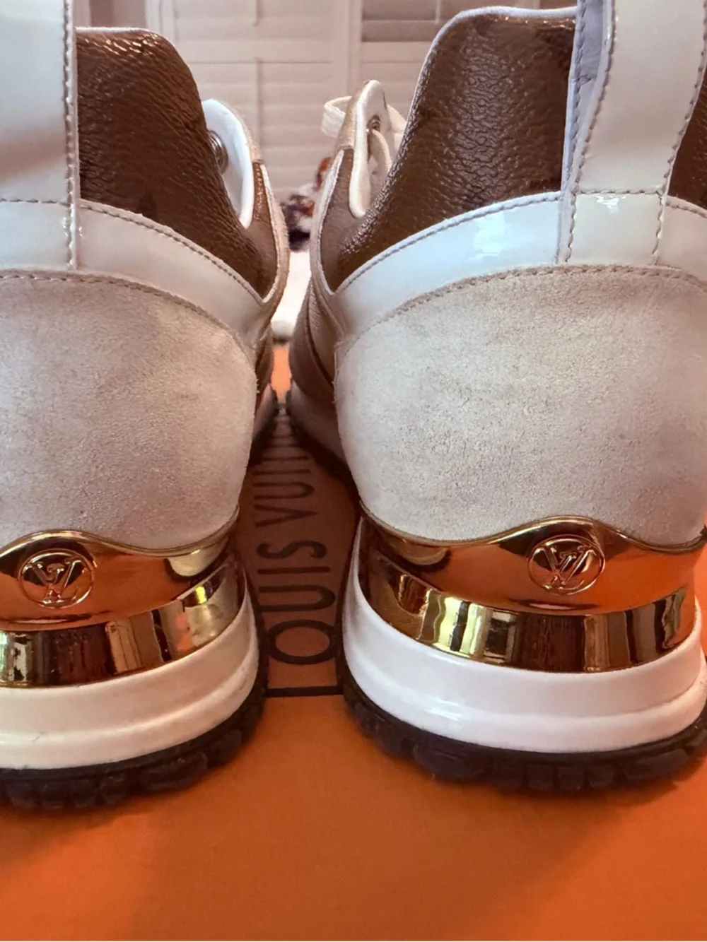 Louis Vuitton Calfskin Monogram Run Away 38 1/2 - Picture 5 of 10